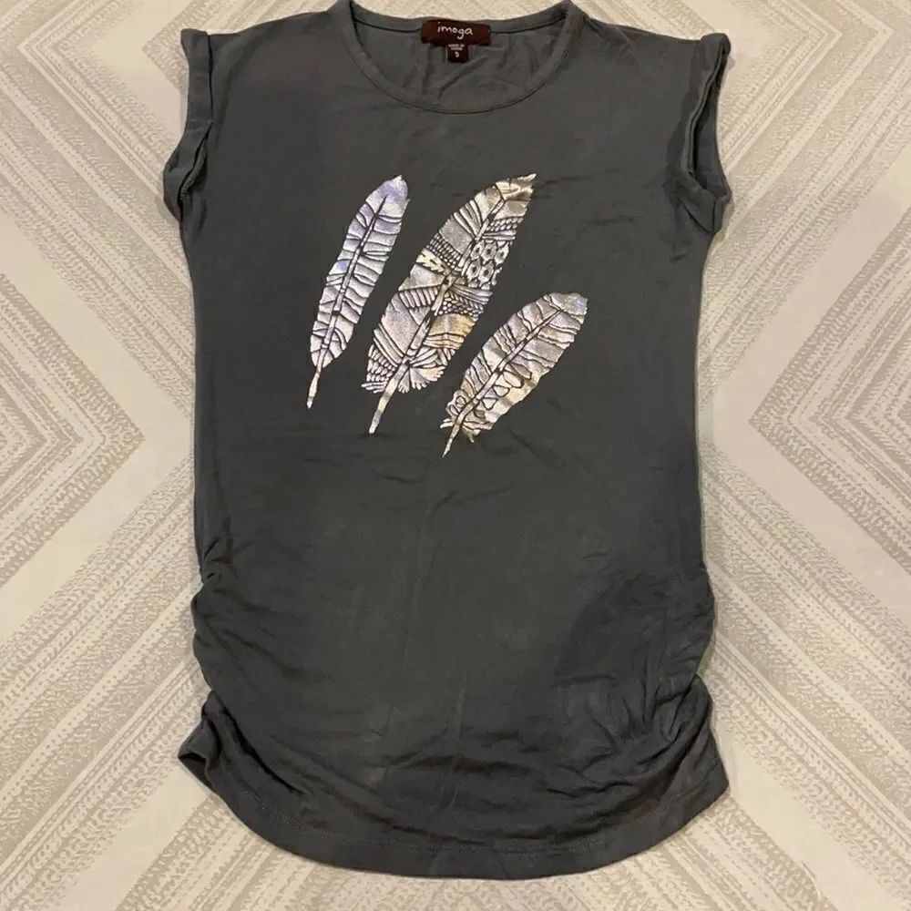 Imoga Girls Grey Tee with Silver Metallic Feathers